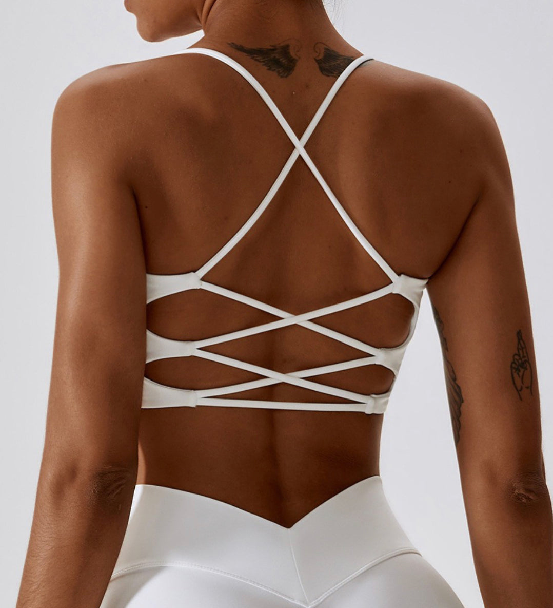 Active strappy back sports bra White – ESTEEM BOUTIQUE